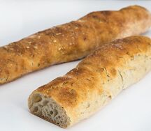 Багет Пикантный с чесночным маслом
