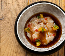 Сашими из гребешка, апельсин, лаймовый понзу