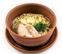 Куриный суп с домашней лапшой