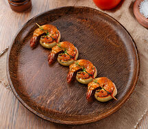 Шашлычок из тигровых креветок