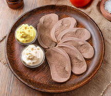 Говяжий язык с горчицей и хреном