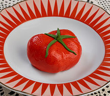 Сладкий томат