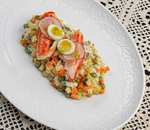 Оливье с камчатским крабом