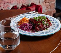 Ребра с капустой кимчи