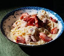 Не карбонара с сосисками 