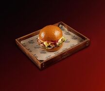 Бургер с куриным филе, беконом и сыром чеддер