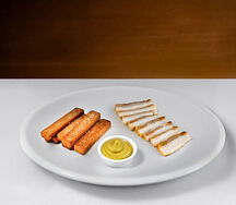 Сало с бородинскими гренками и горчицей