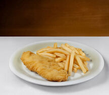 Фиш энд чипс с картофелем фри