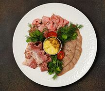 Мясная нарезка