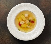 Волжская уха с судаком