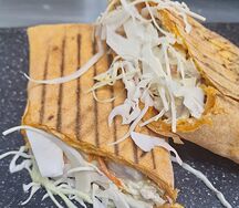 Вегетарианская в сырном лаваше