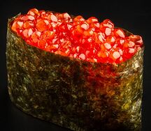 Суши с красной икрой