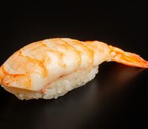 Суши с креветкой