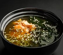 Мисо суп с лососем