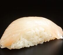 Суши с морским окунем