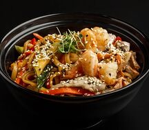 Удон с морепродуктами