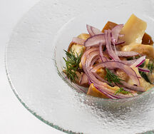 Грибы белые маринованные