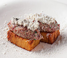 Трюфельный тартар из нежной телятины