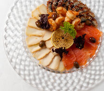 Ассорти рыбных деликатесов