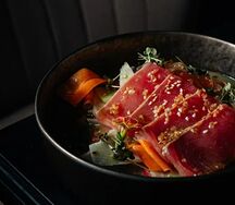 Опаленный тунец 