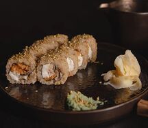 Криспи угорь и сливочный сыр