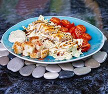 Салат цезарь с курицей