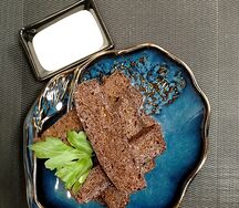 Гренки с чесночным соусом