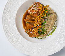 Нежные телячьи щечки 