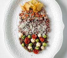 Ассорти тартаров из нежной телятины