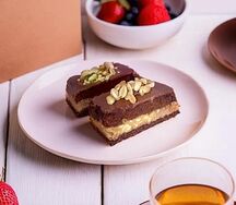 Торт Сникерс