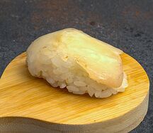 Суши морской окунь