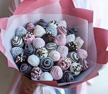 Клубничный букет Lambo