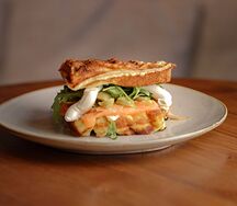 Вафли с лососем