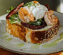 Хлеб хокайдо с креветкой и сливочным сыром