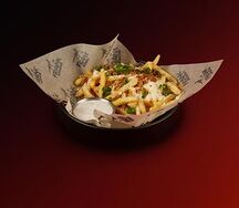 Картофель фри с пармезаном и трюфельным маслом