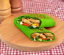 Стандартная Шаурма в цветном лаваше с курицей