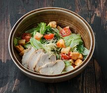 Цезарь с курицей