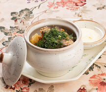 Жаркое из говядины в горшочке