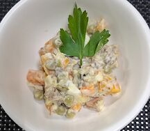 Салат Столичный с говядиной