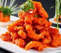 Жареная курица в кисло-сладком соусе