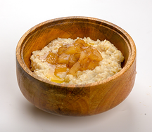Каша овсяная с яблоком