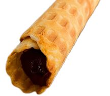 Вафельные трубочки с вареной сгущенкой