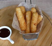 Сырные палочки