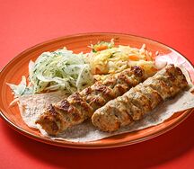 Люля-кебаб из курицы в лаваше