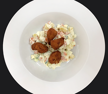 Оливьешка с хрустящей курочкой
