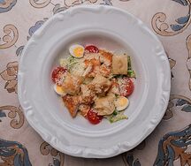 Цезарь с курицей