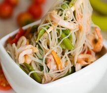 Фунчоза с морепродуктами