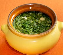 Окрошка на квасе, сборная мясная