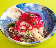 Салат с телятиной и квашеной капустой