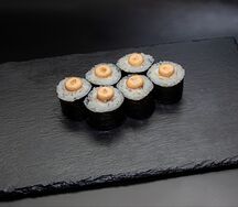 Малый ролл с копченой курицей 